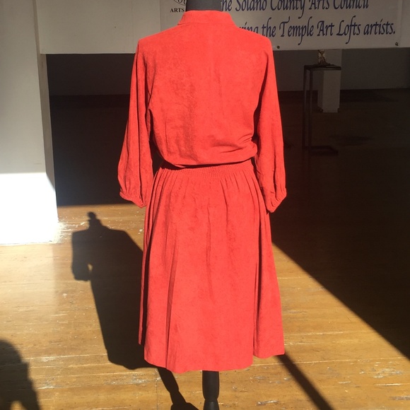 Vintage Rust colored 3/4" sleeve elastic waist button front midi dress - Picture 9 of 11